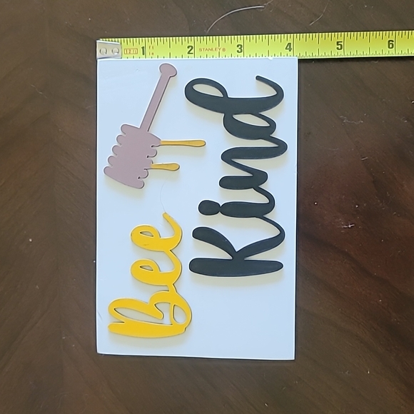 Set of 3 small Bee Wooden Signs - Picture 8 of 11